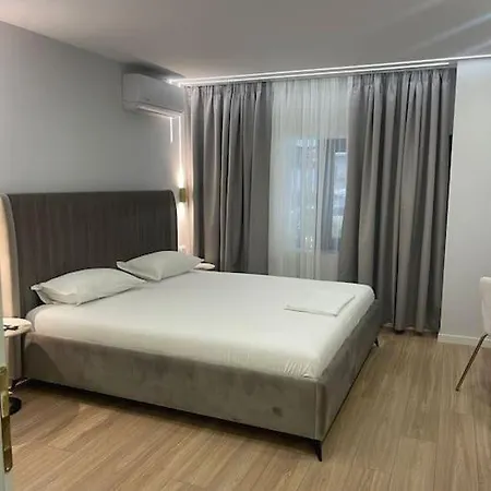 Lindi's 1 4 شقة *